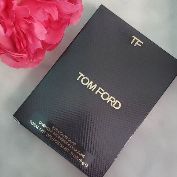 Tom Ford African Violet Eyeshadow Quad (Purple, Coral, Gold, Brown) - Picture 12 of 17